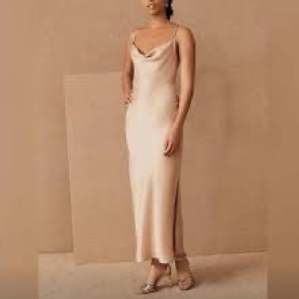Elegant Cream Midi Dress